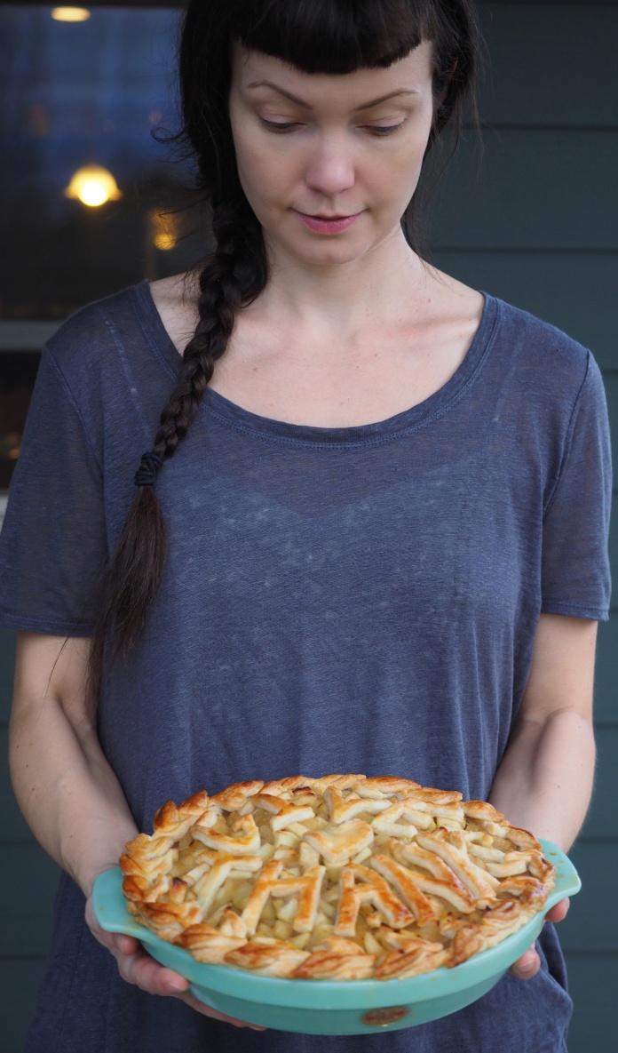 {Recipe} Spiced Apple Pie with Brandy & Cream #thanksgiving
